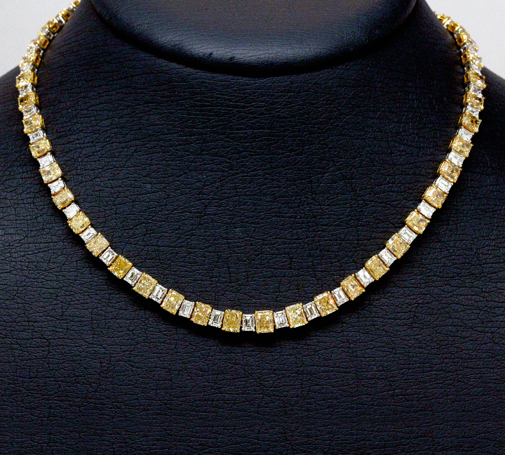 18k Yellow Gold & Platinum Fancy Yellow 29.87cts & Emerald Cut 10.30cts Diamond Necklace