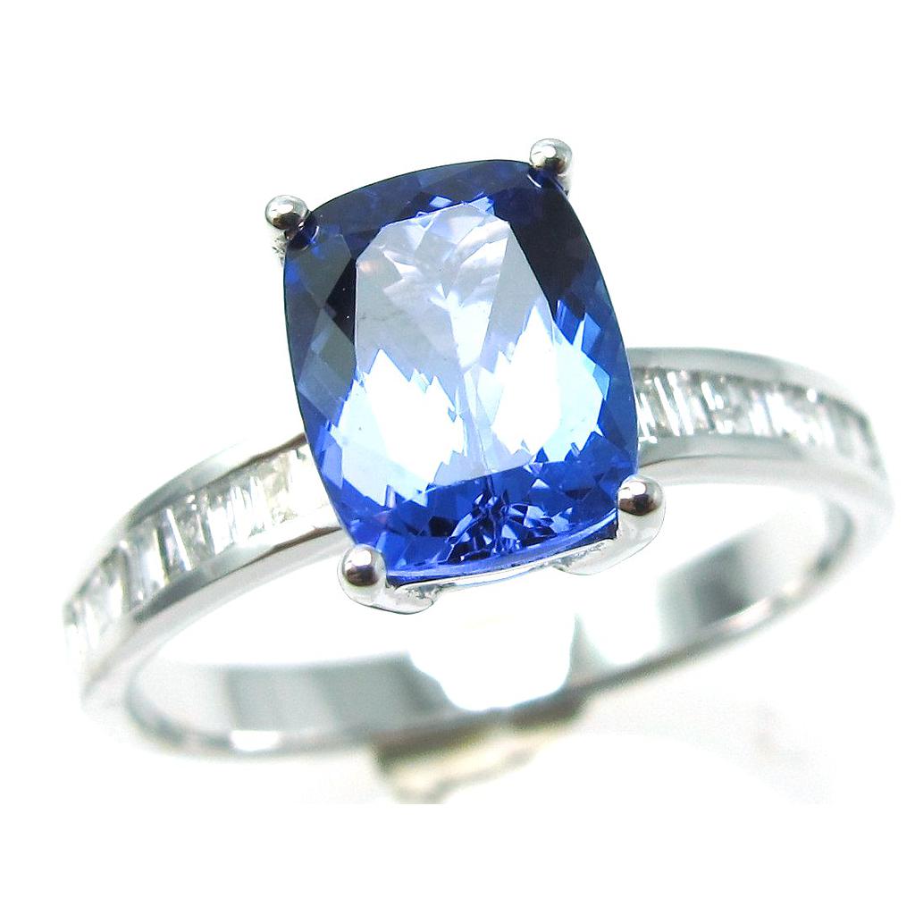 14k White Gold Tanzanite & Baguette Diamond Ring