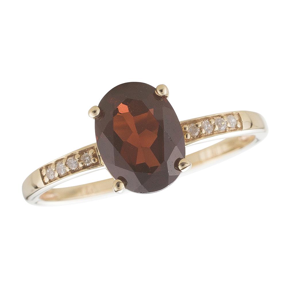 14k Yellow Gold Diamond & Garnet Oval 8x6m Ring- January
