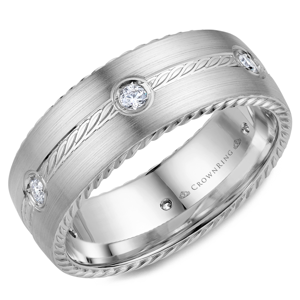 A Wedding Band W/Six Round Diamonds & Rope Detailing