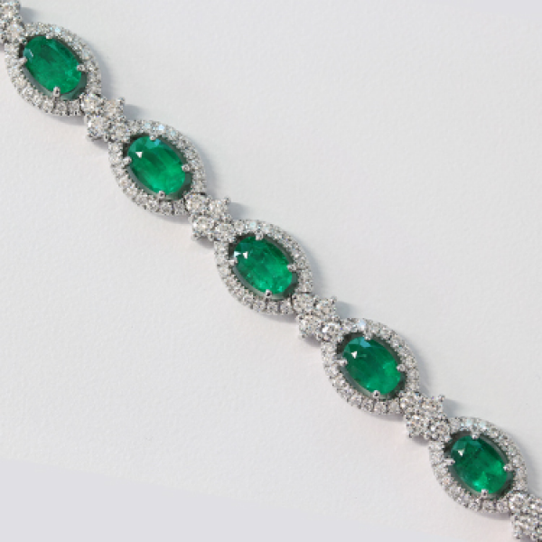 18k White Gold Emerald & Diamond Bracelet