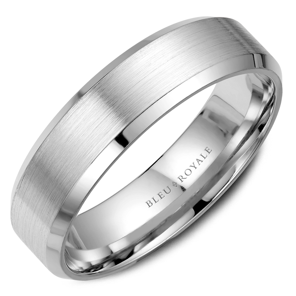 Bleu Royal White Gold Wedding Band With Beveled Edges