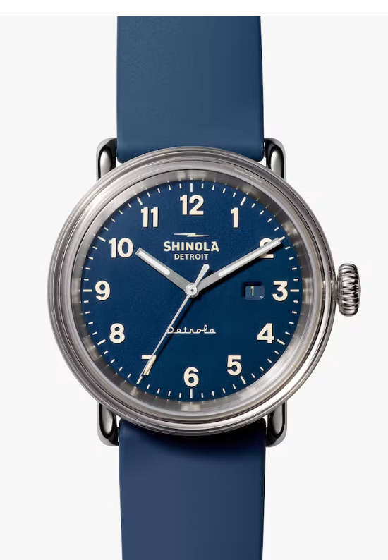 THE DAILY WEAR DETROLA