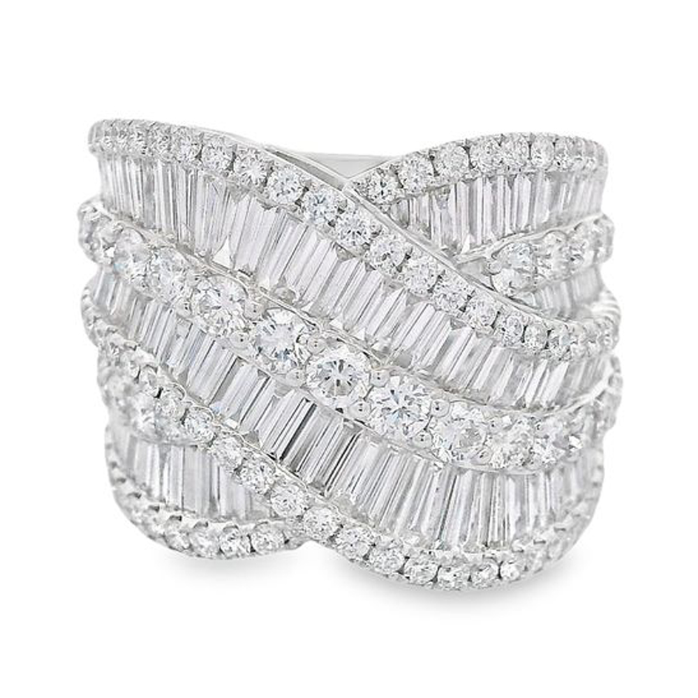 Baguette and Round Diamond Ring