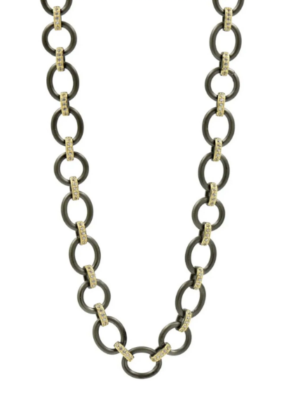 Signature Grit Chain Link Necklace