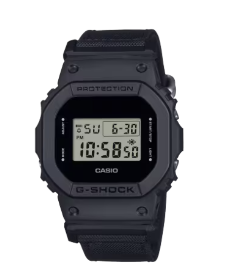 Analog with with Textile Strap