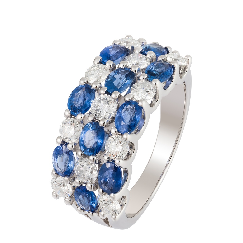 Oval Sapphire and Round Diamond Ring