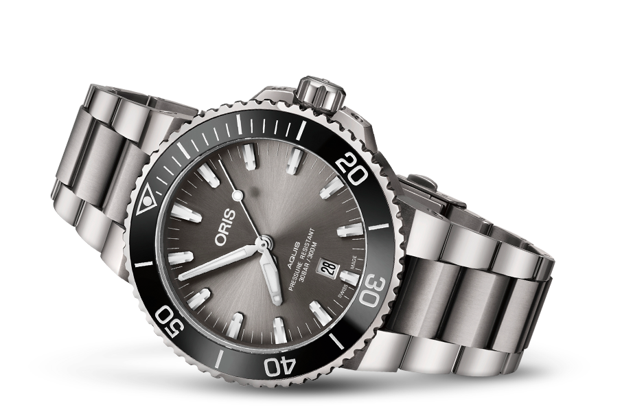 Oris Aquis Diver Titan Date Grey Dial On Bracelet