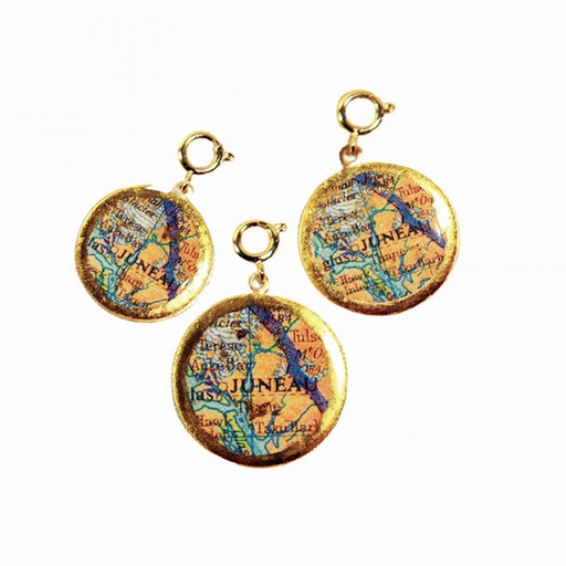 [EV.FASH.0051847] Juneau Map Charm